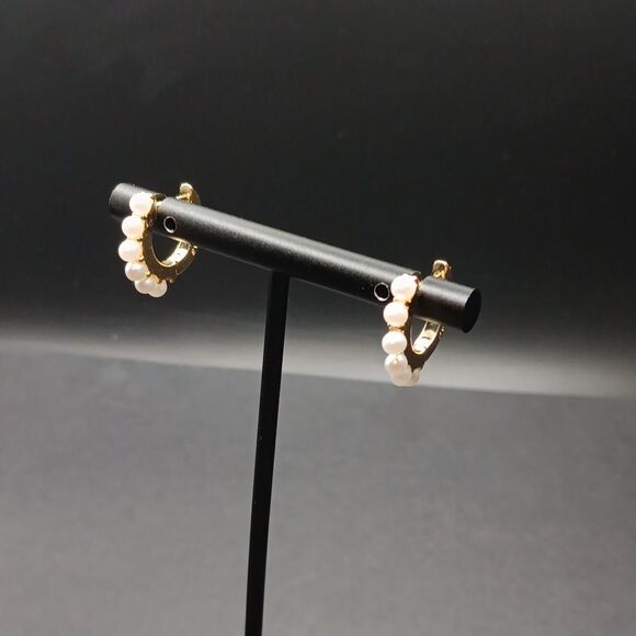 S925 Half Pearl Huggie Back Goldtone Women's Earrings New In Box - Picture 4 of 6